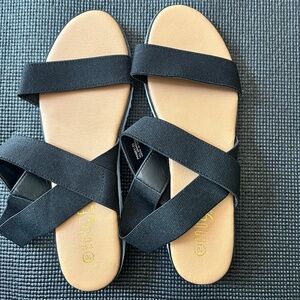 Women’s sandals